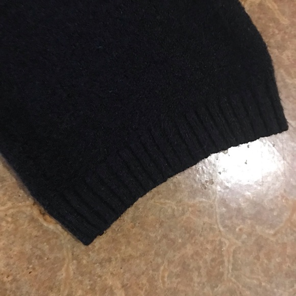 London Jean black fitted sweater - Picture 3 of 5